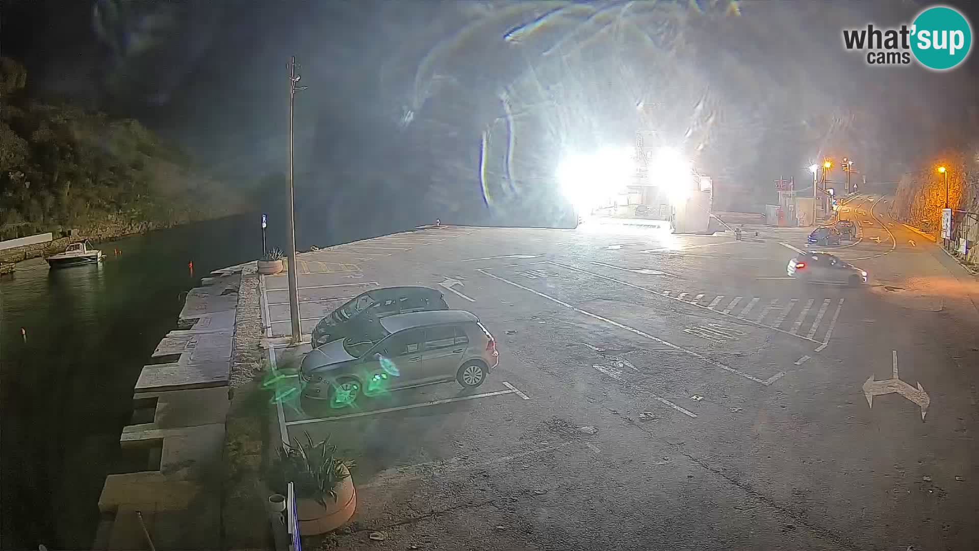 Webcam Prizna ferry port to Pag island