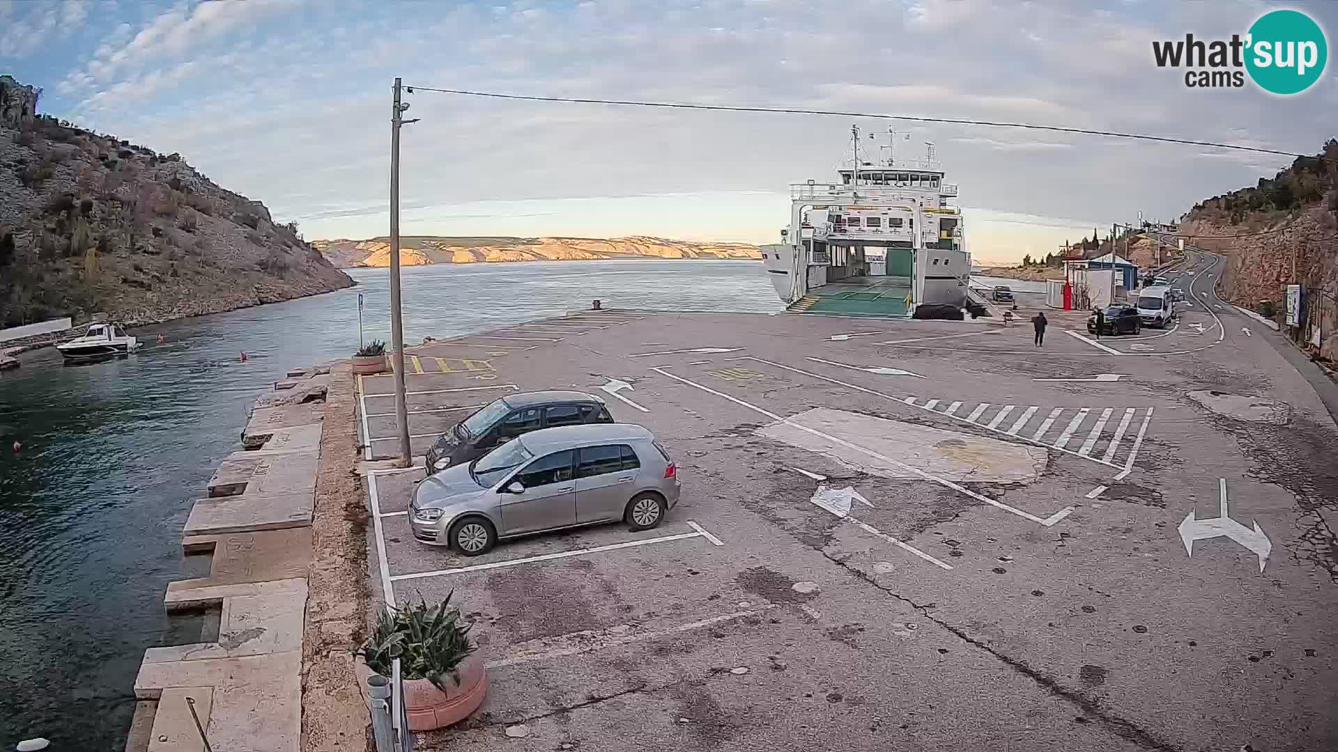 Webcam porto traghetti di Prizna – per l’isola di Pag