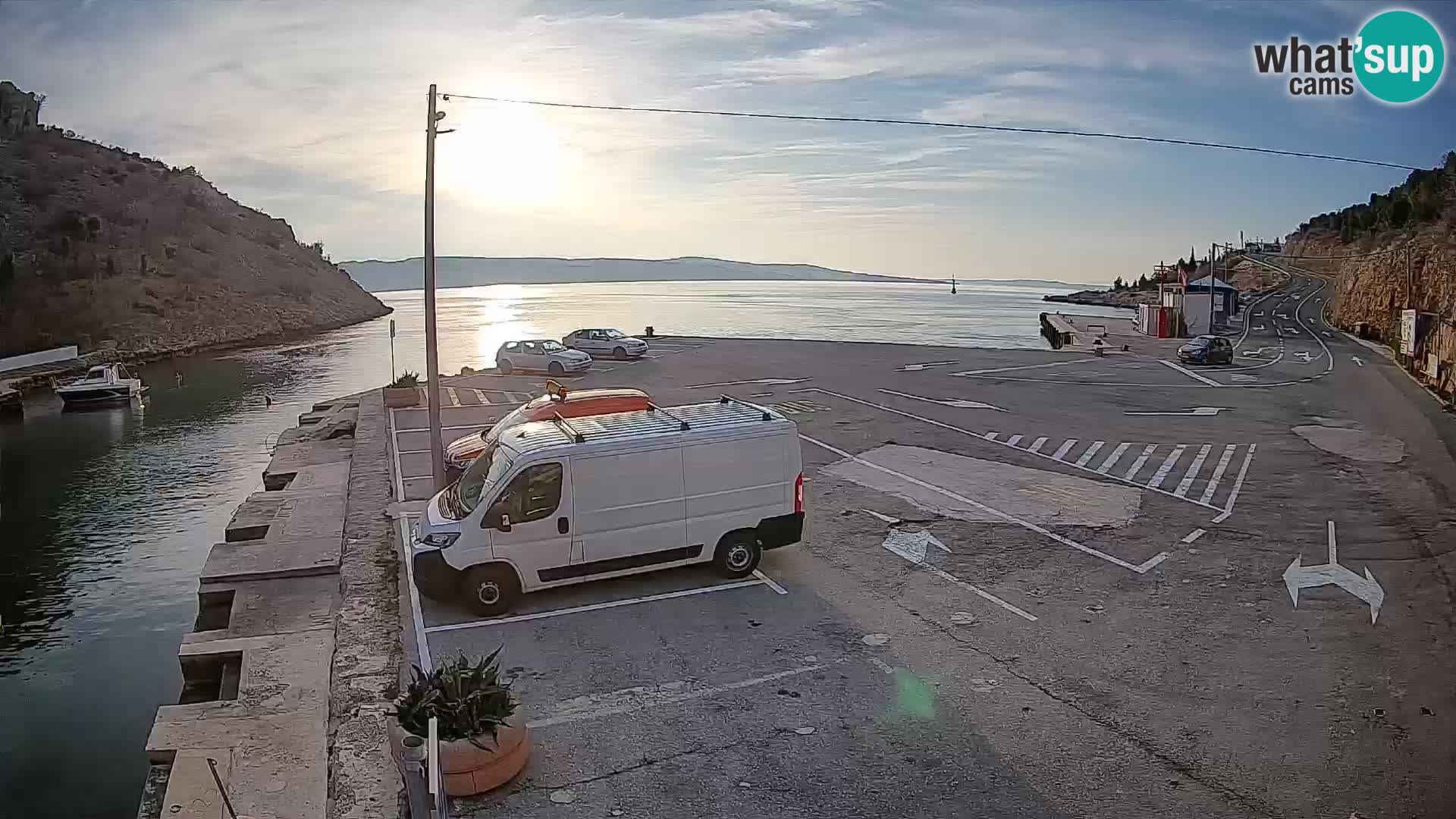 Webcam Fährhafen Prizna – zur Insel Pag