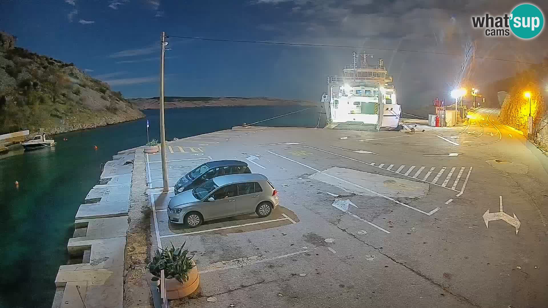 Webcam Prizna ferry port to Pag island