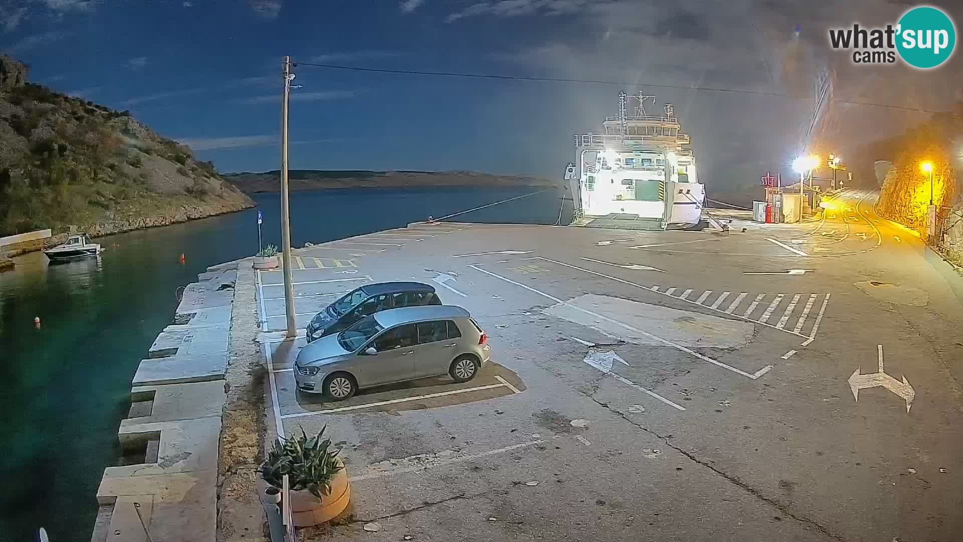 Webcam Prizna ferry port to Pag island