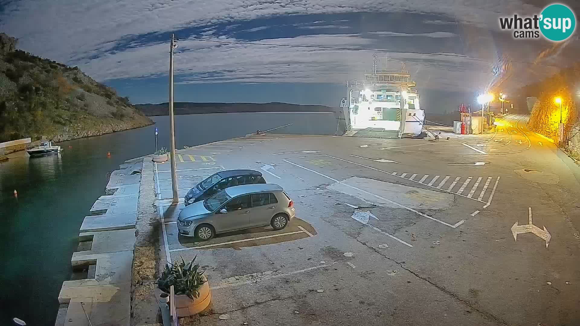 Webcam Fährhafen Prizna – zur Insel Pag