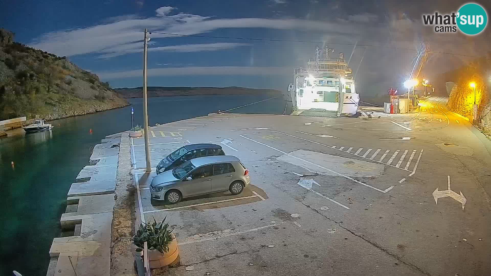Webcam Prizna ferry port to Pag island