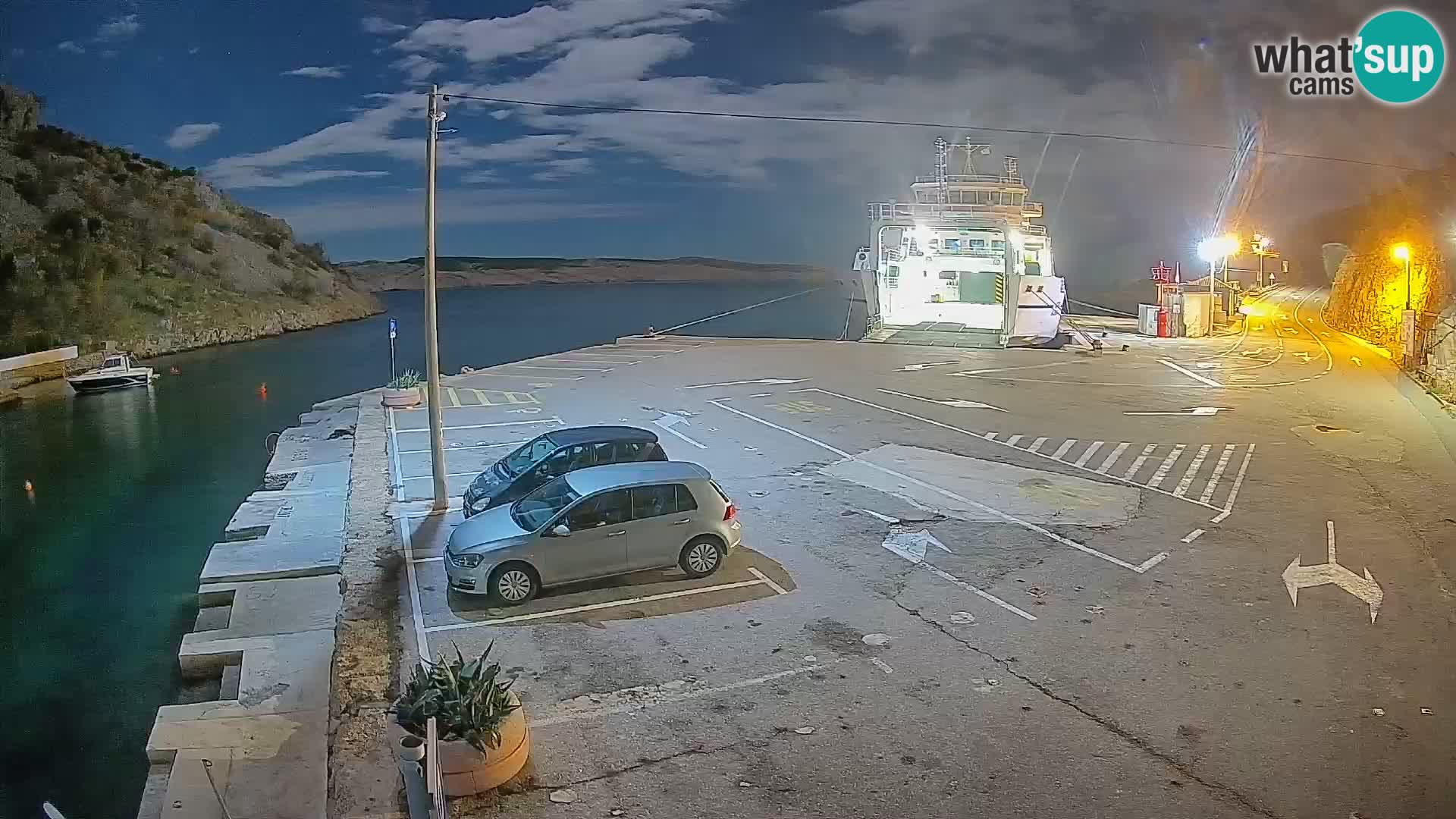 Webcam Prizna ferry port to Pag island