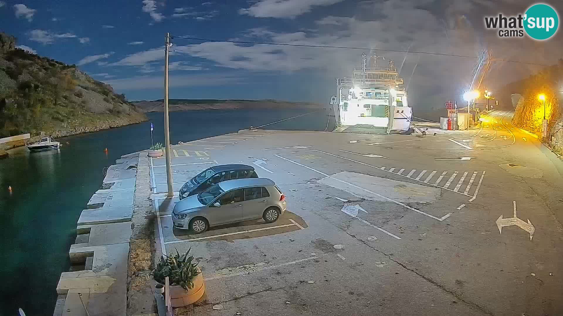Webcam Prizna ferry port to Pag island