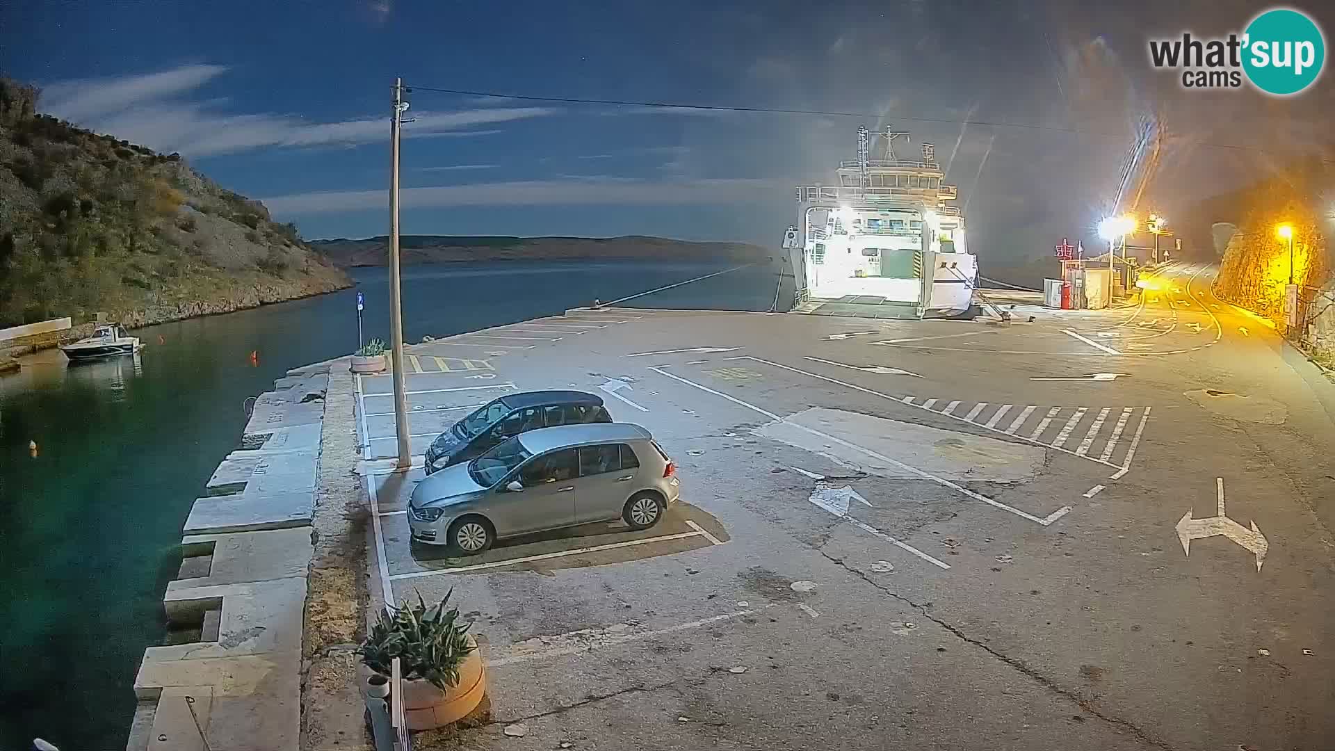 Webcam Fährhafen Prizna – zur Insel Pag