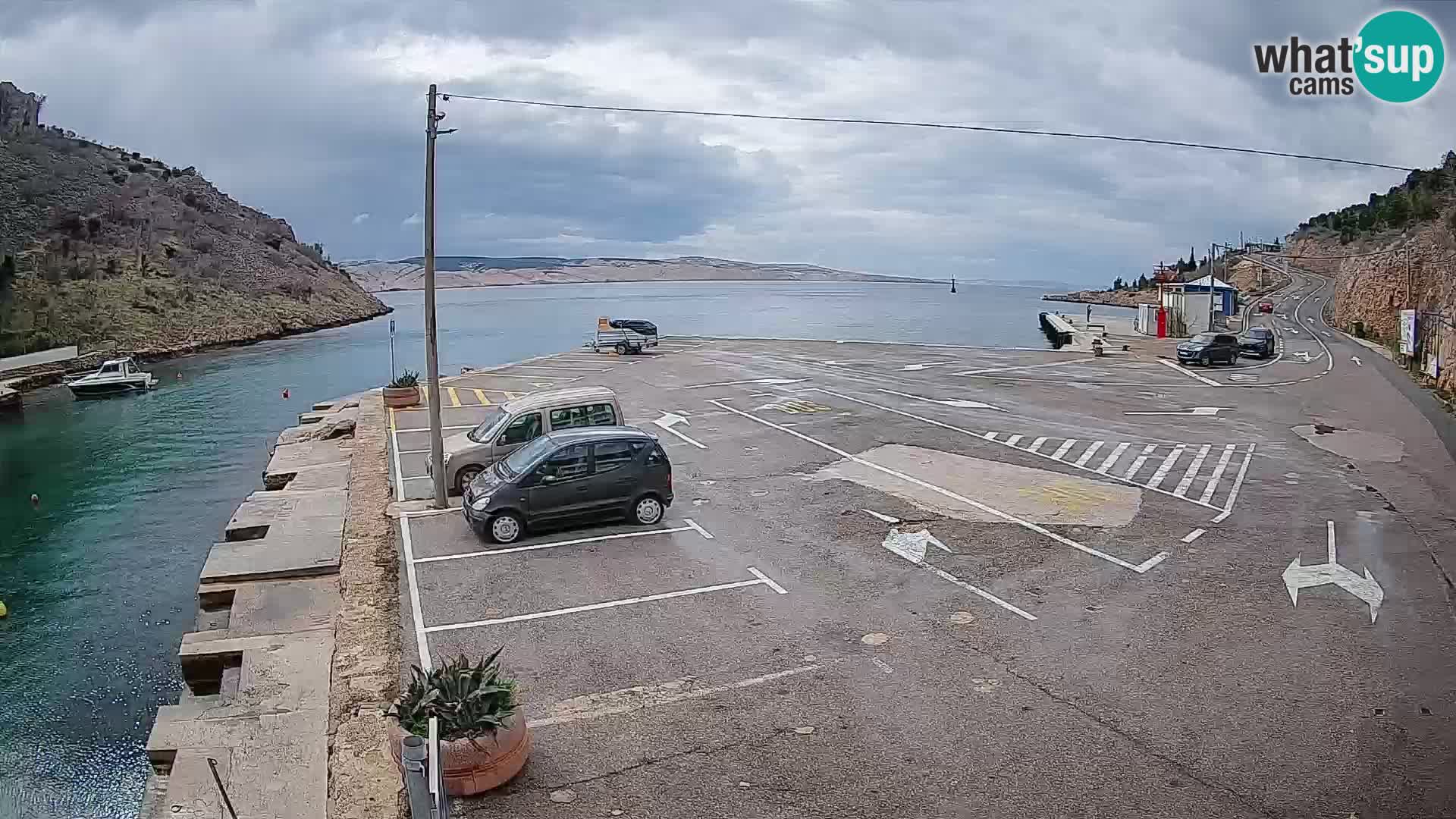 Webcam Prizna ferry port to Pag island