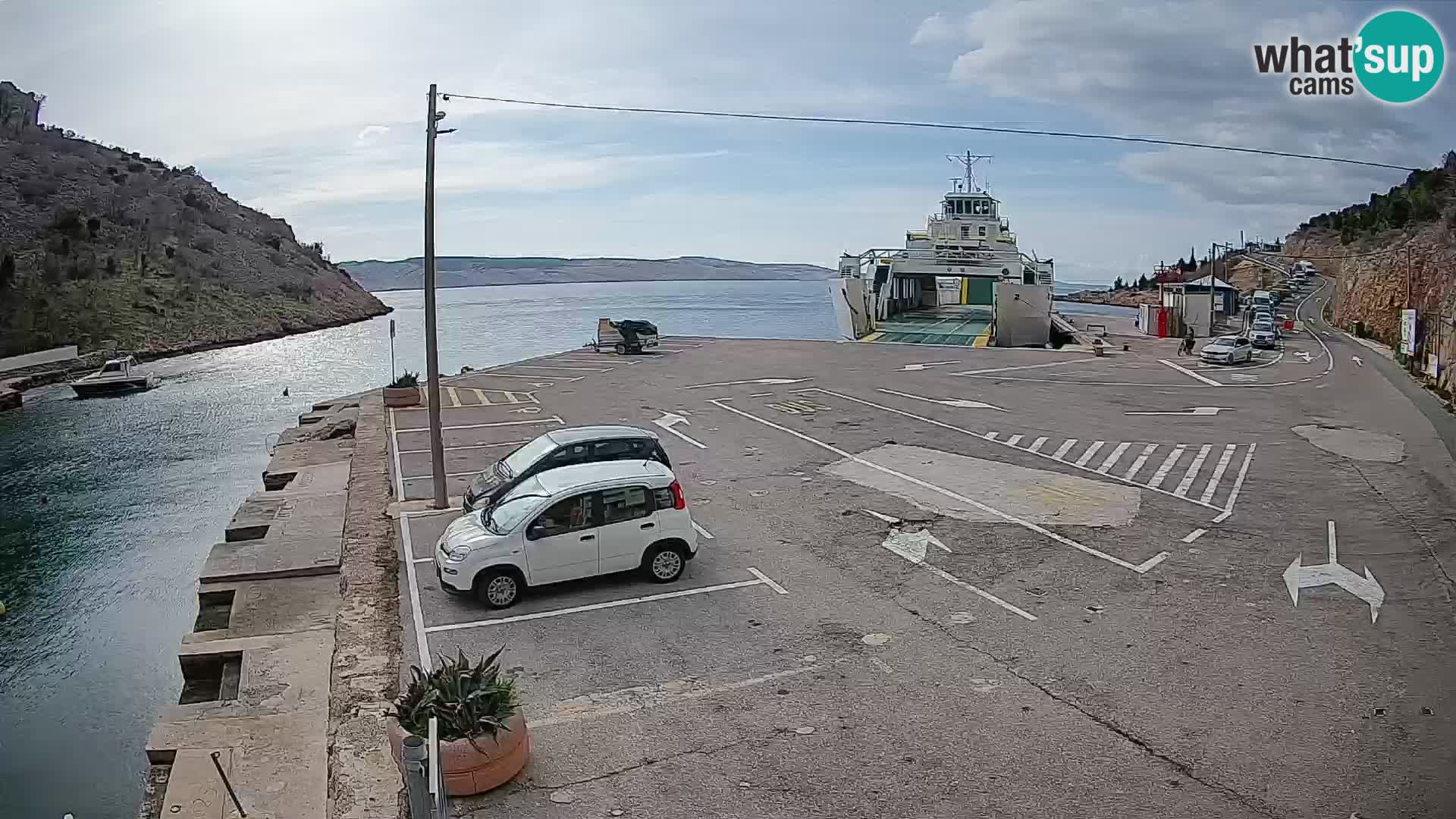 Webcam Fährhafen Prizna – zur Insel Pag