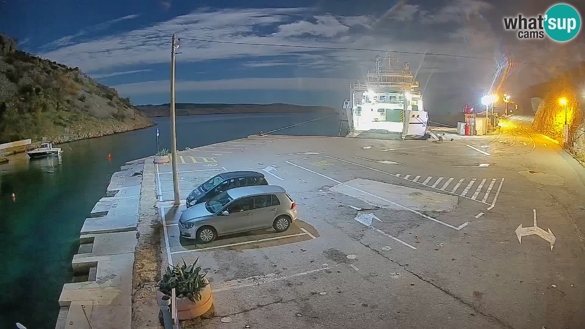 Webcam port de ferry de Prizna – vers l’île de Pag