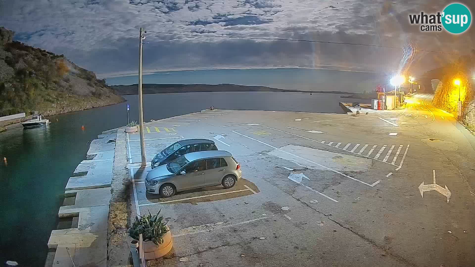 Webcam Fährhafen Prizna – zur Insel Pag
