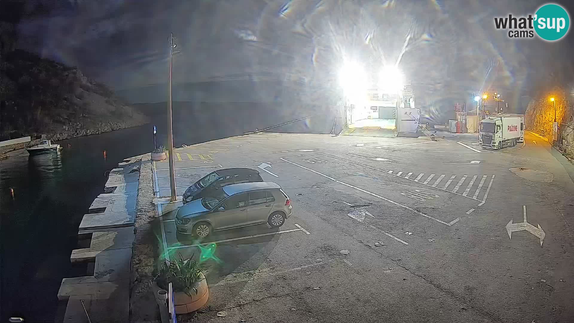 Webcam port de ferry de Prizna – vers l’île de Pag