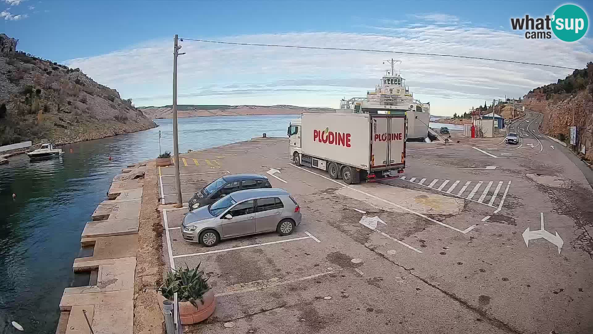 Webcam Prizna ferry port to Pag island