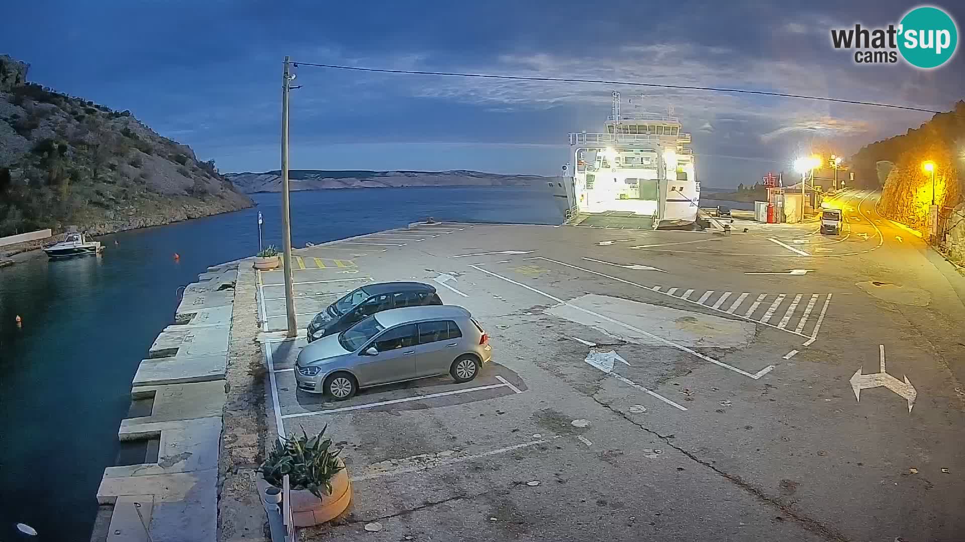 Webcam Fährhafen Prizna – zur Insel Pag