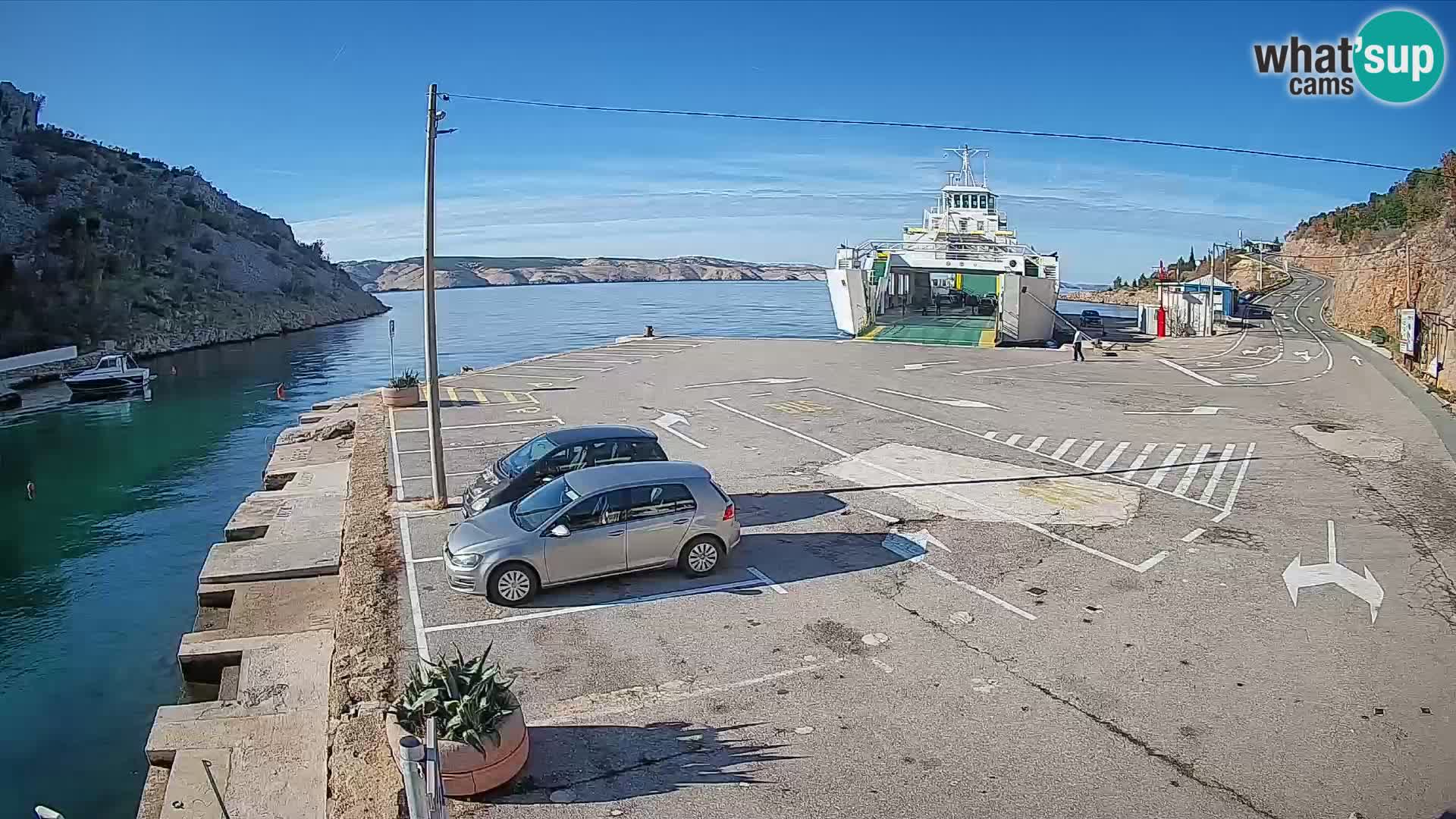 Webcam port de ferry de Prizna – vers l’île de Pag