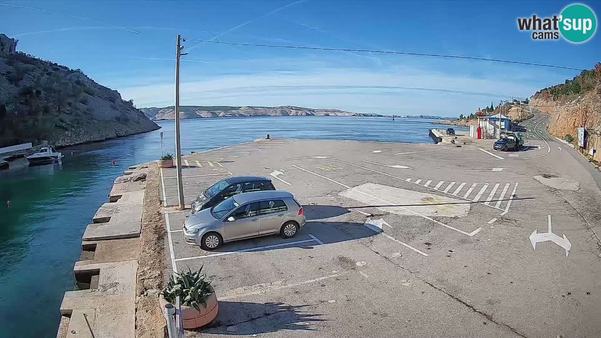 Webcam Prizna ferry port to Pag island