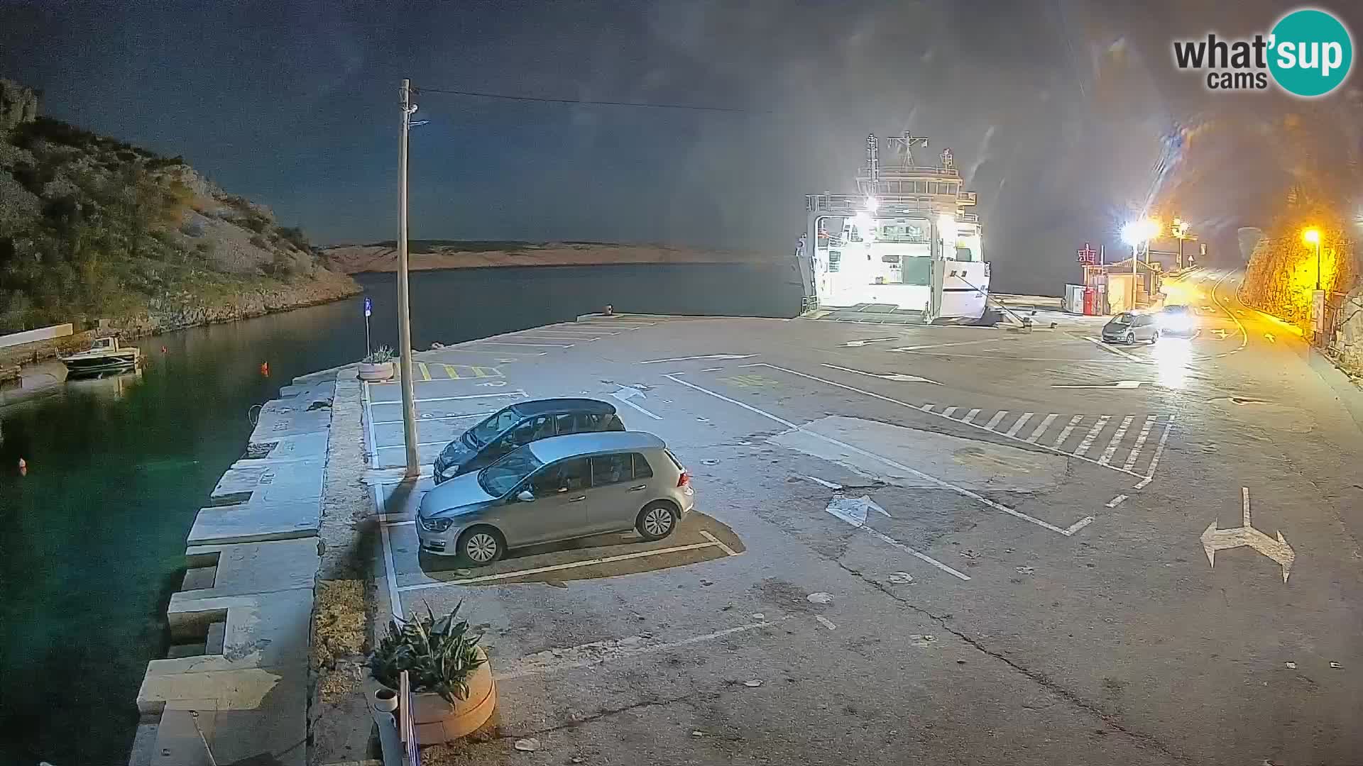 Webcam Prizna ferry port to Pag island
