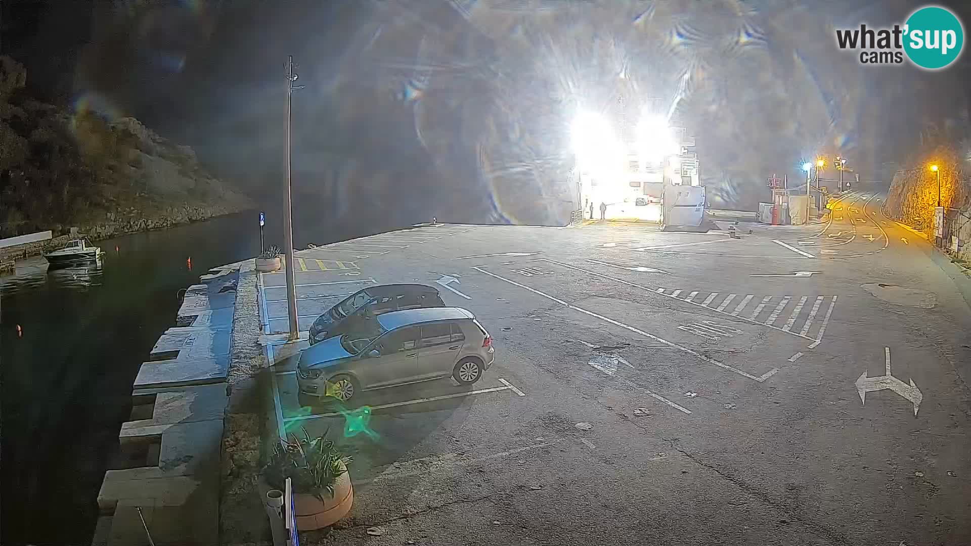 Webcam Prizna ferry port to Pag island