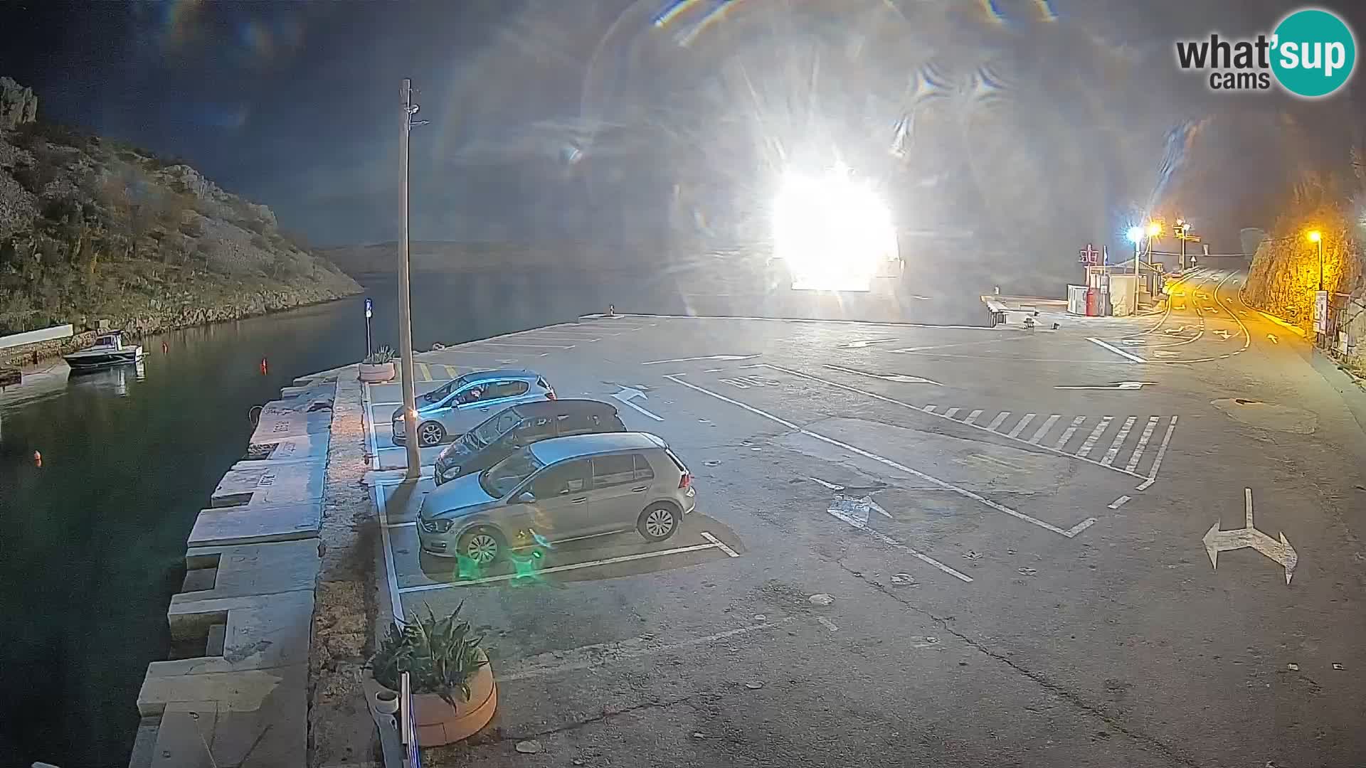 Webcam Prizna ferry port to Pag island