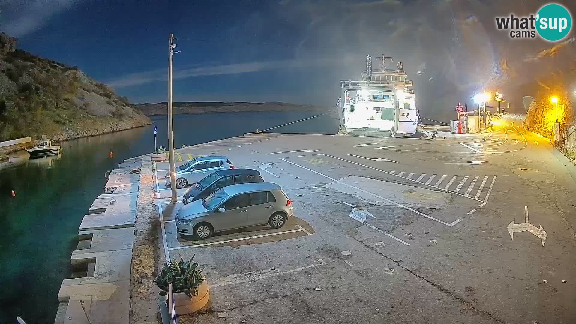 Webcam Prizna ferry port to Pag island