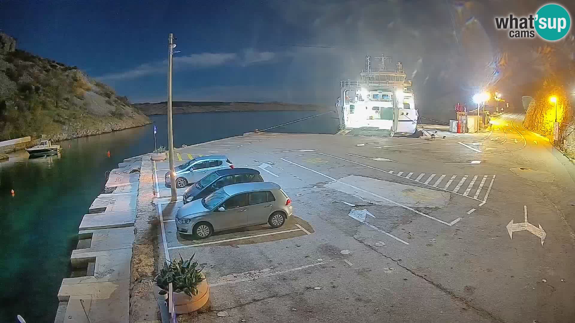 Webcam Prizna ferry port to Pag island