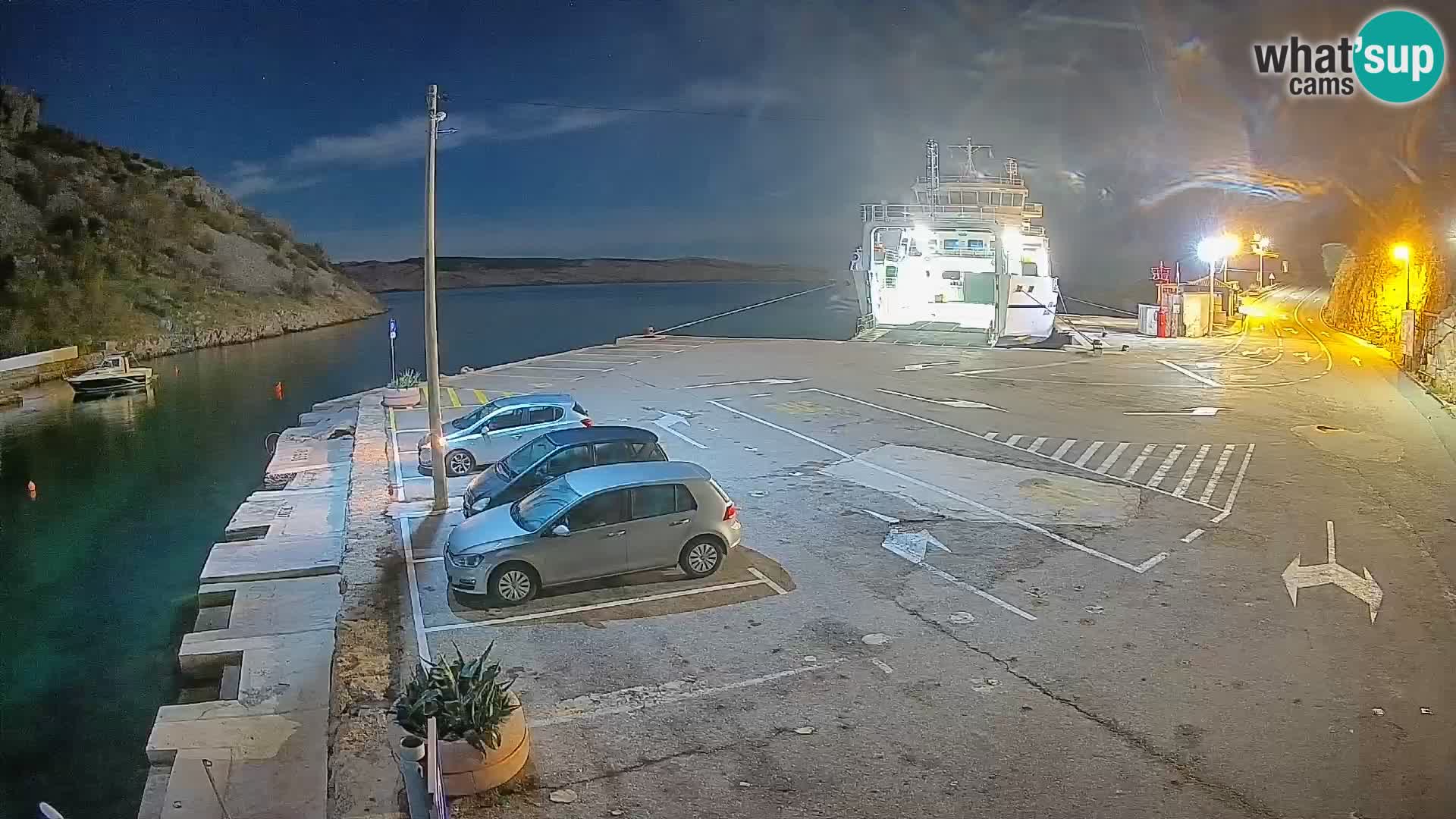Webcam Prizna ferry port to Pag island
