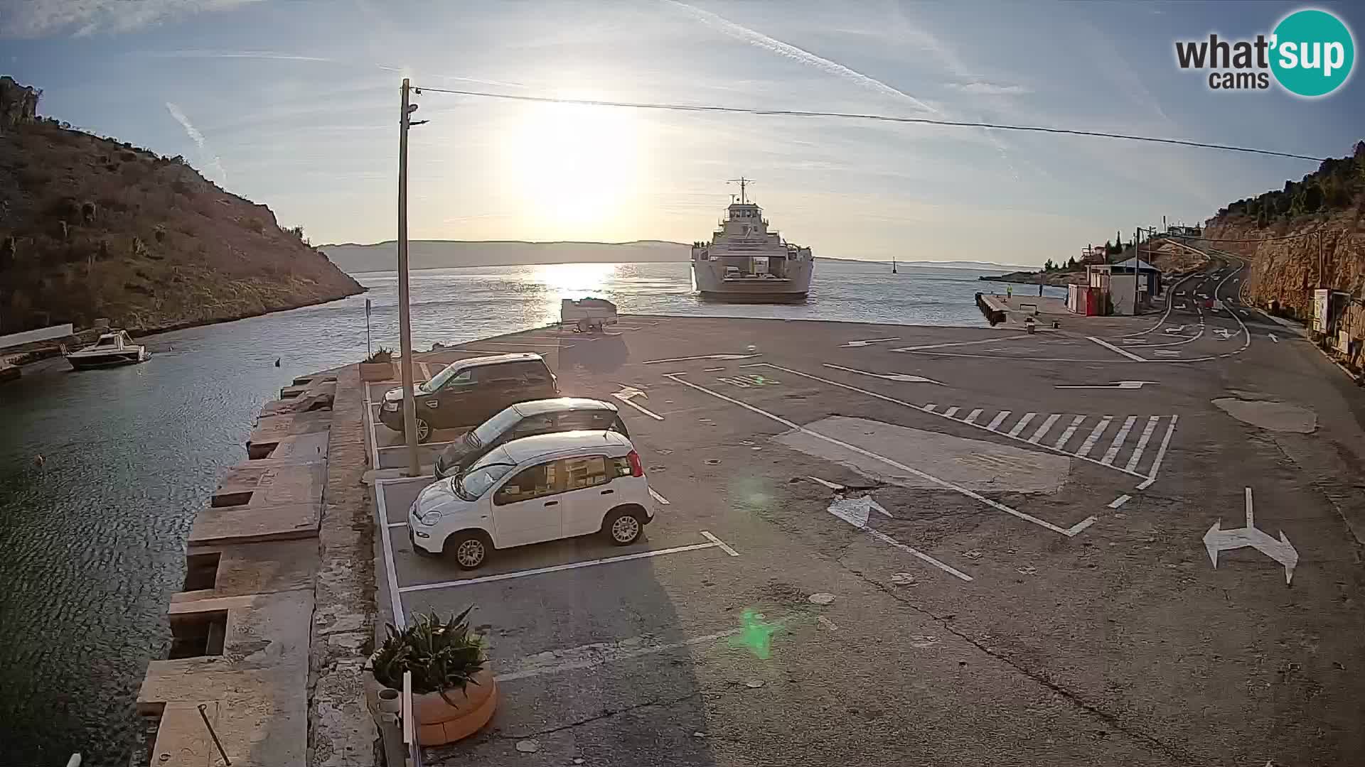 Webcam port de ferry de Prizna – vers l’île de Pag