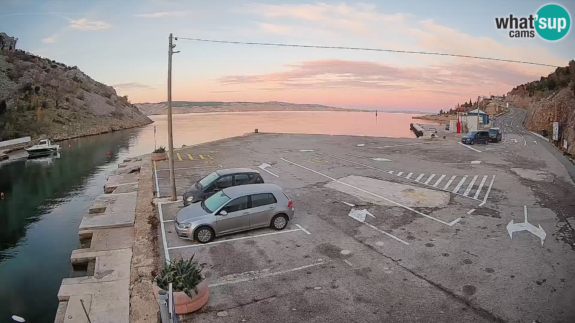 Webcam Fährhafen Prizna – zur Insel Pag