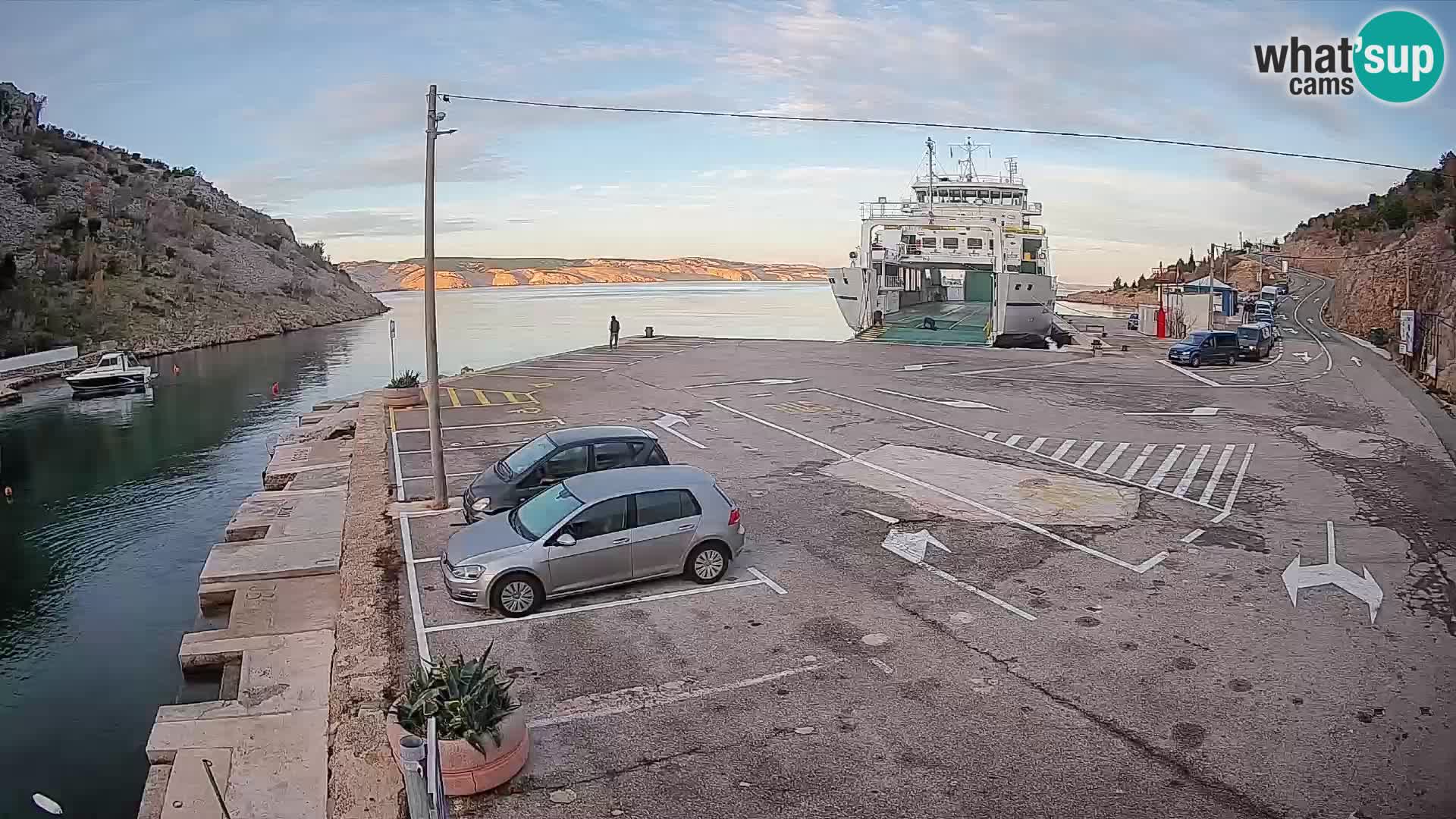 Webcam porto traghetti di Prizna – per l’isola di Pag