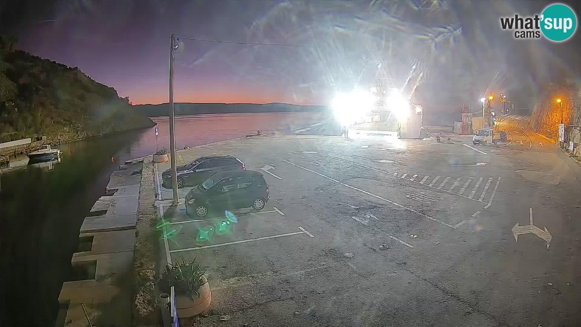 Webcam Prizna ferry port to Pag island