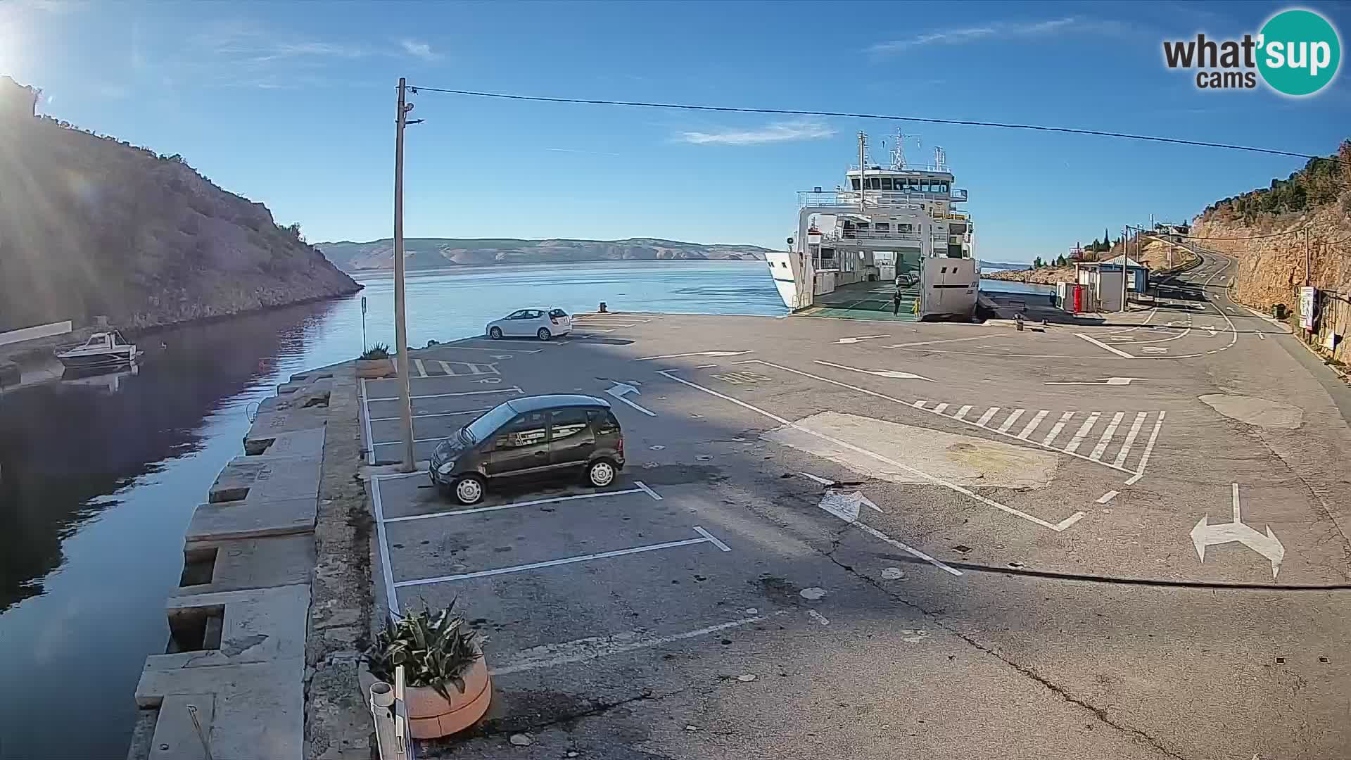 Webcam Fährhafen Prizna – zur Insel Pag
