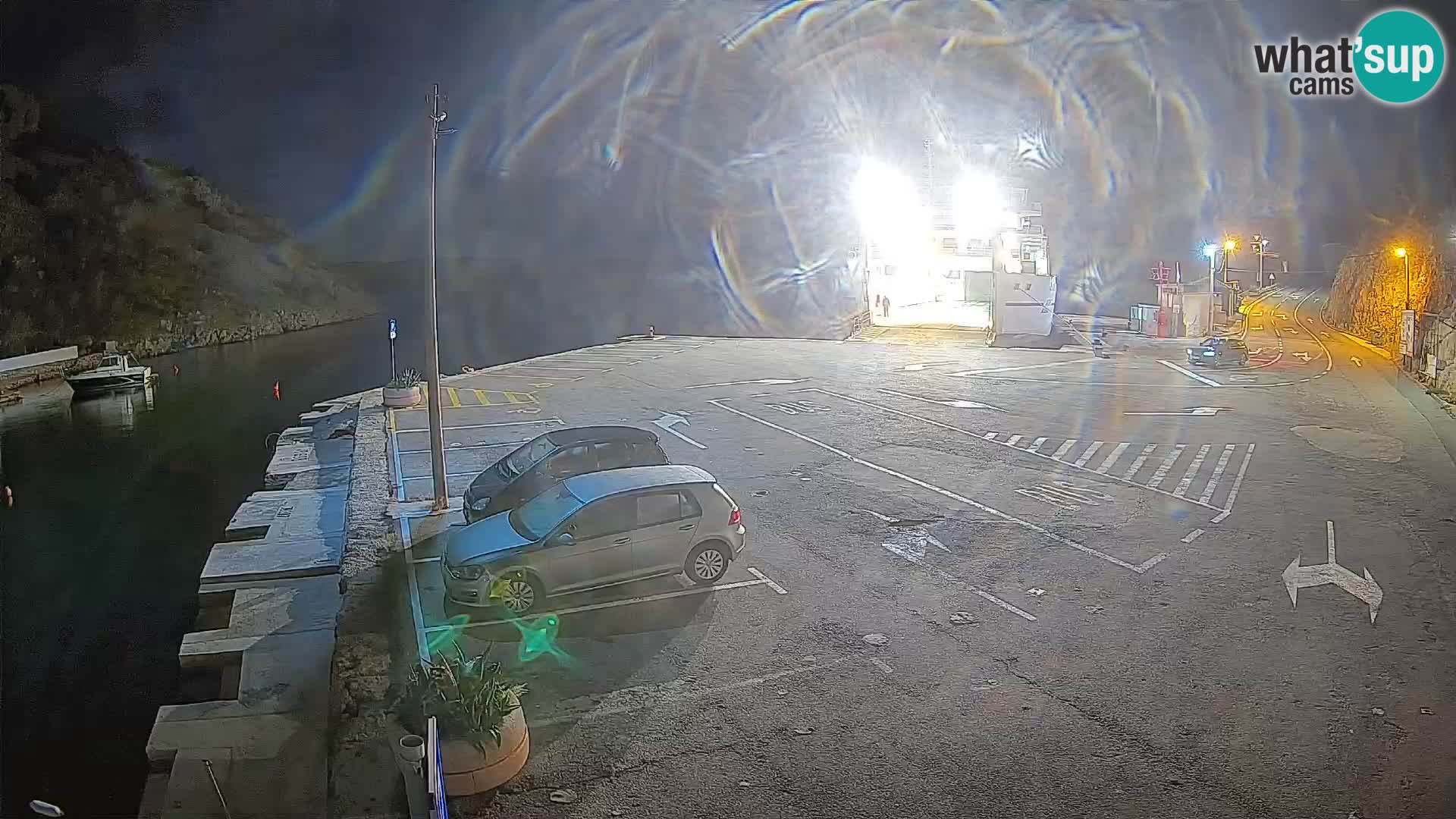 Webcam port de ferry de Prizna – vers l’île de Pag