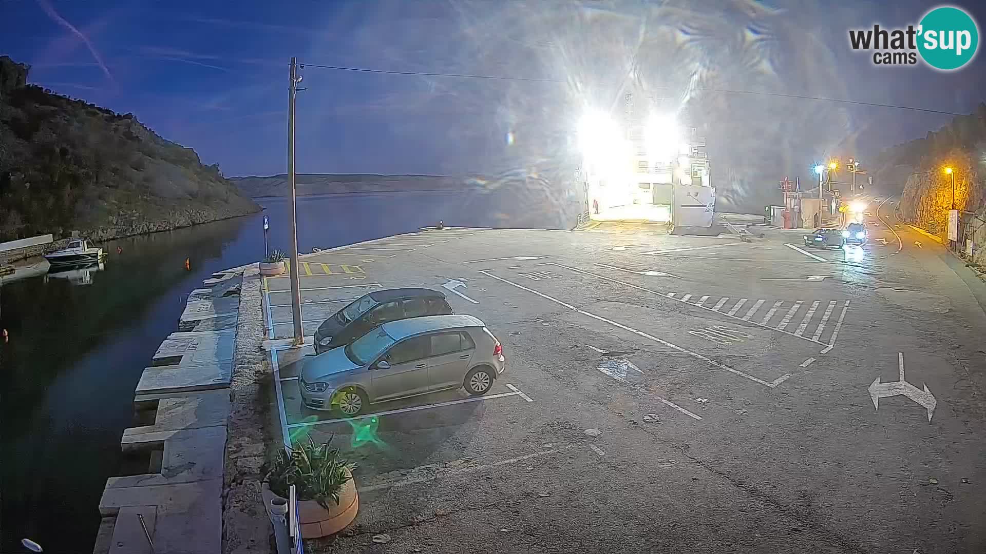 Webcam Prizna ferry port to Pag island