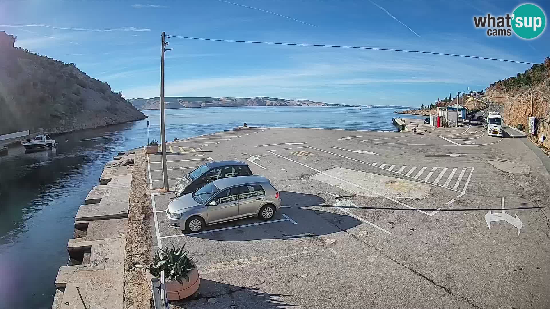 Webcam port de ferry de Prizna – vers l’île de Pag
