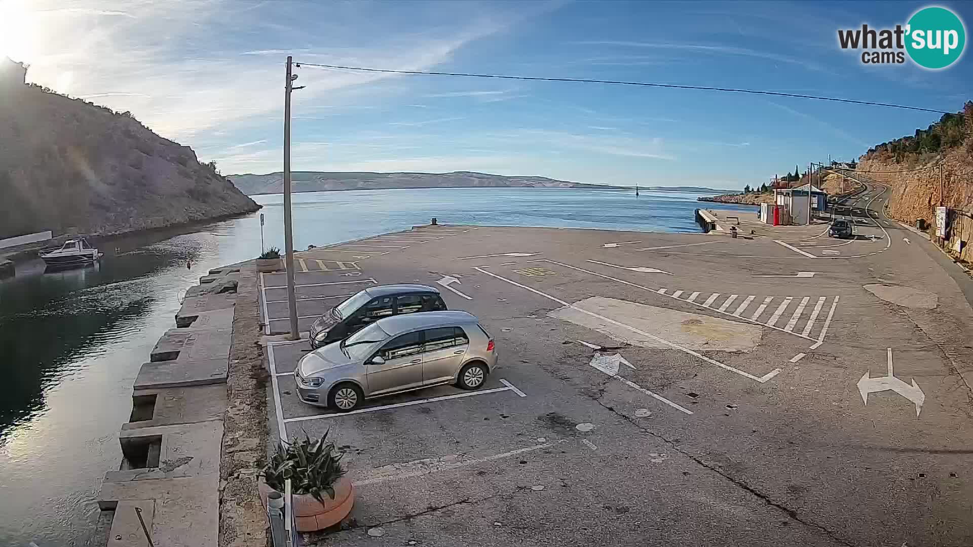 Webcam Prizna ferry port to Pag island