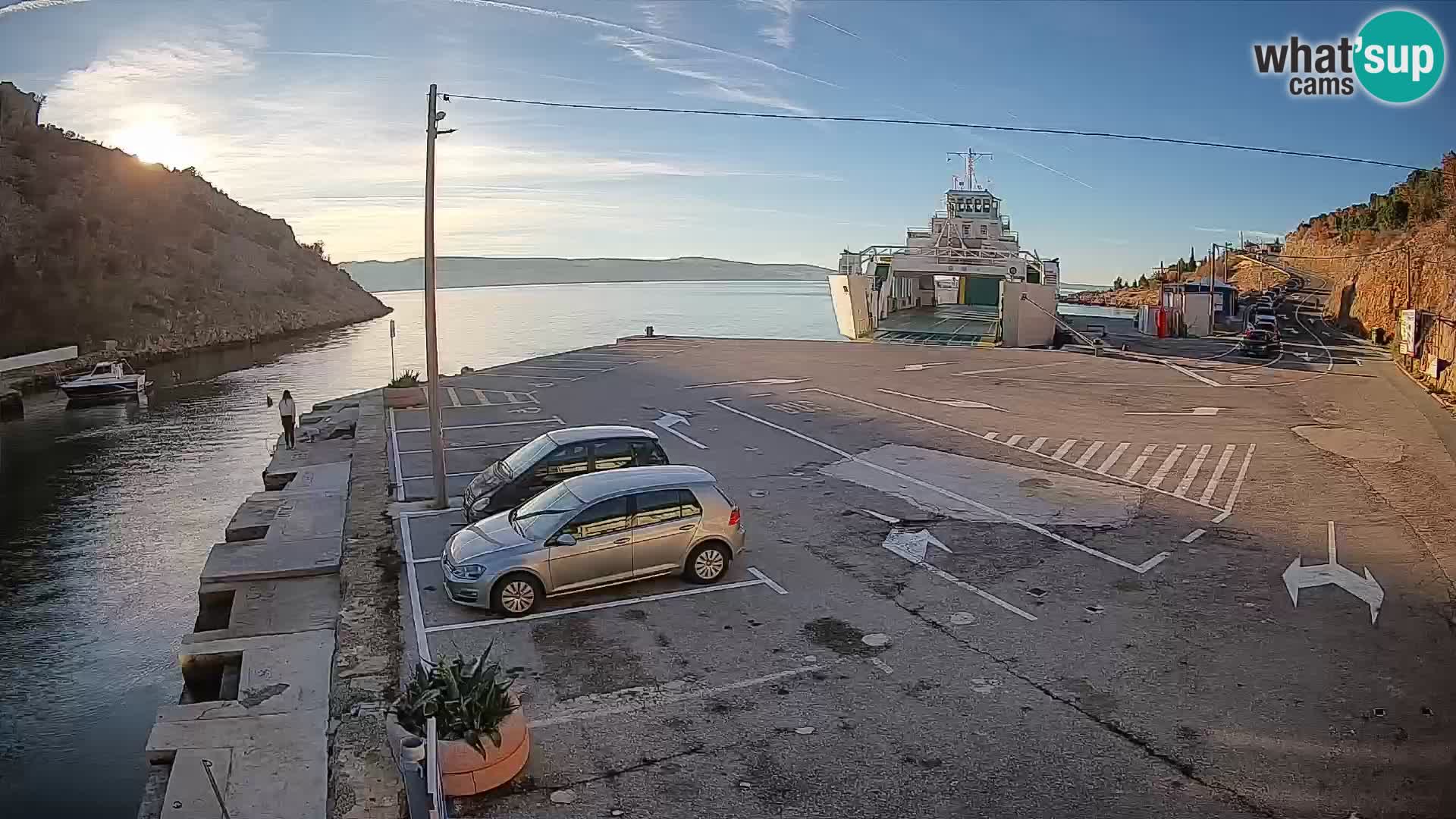 Webcam Prizna ferry port to Pag island