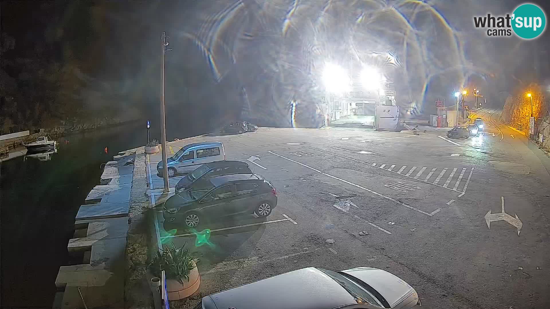 Webcam port de ferry de Prizna – vers l’île de Pag