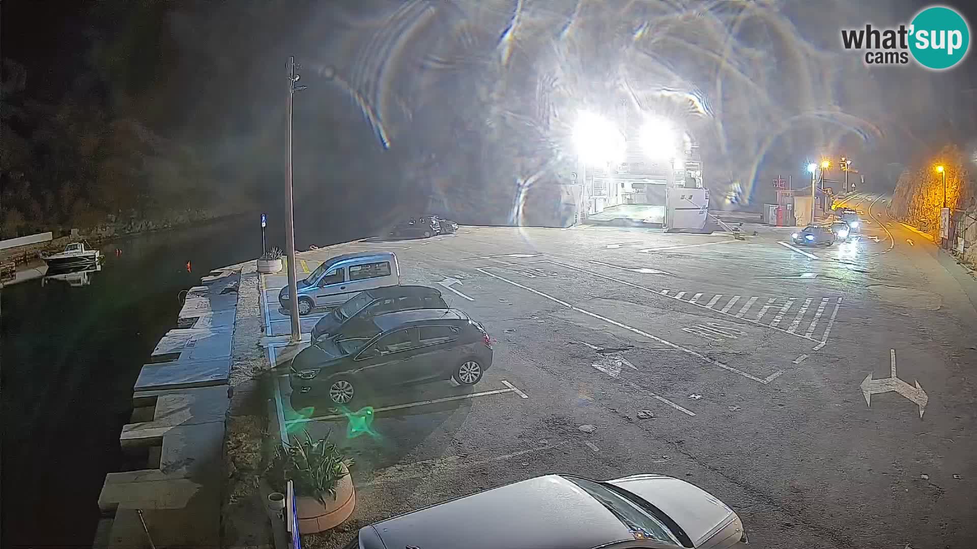 Webcam port de ferry de Prizna – vers l’île de Pag