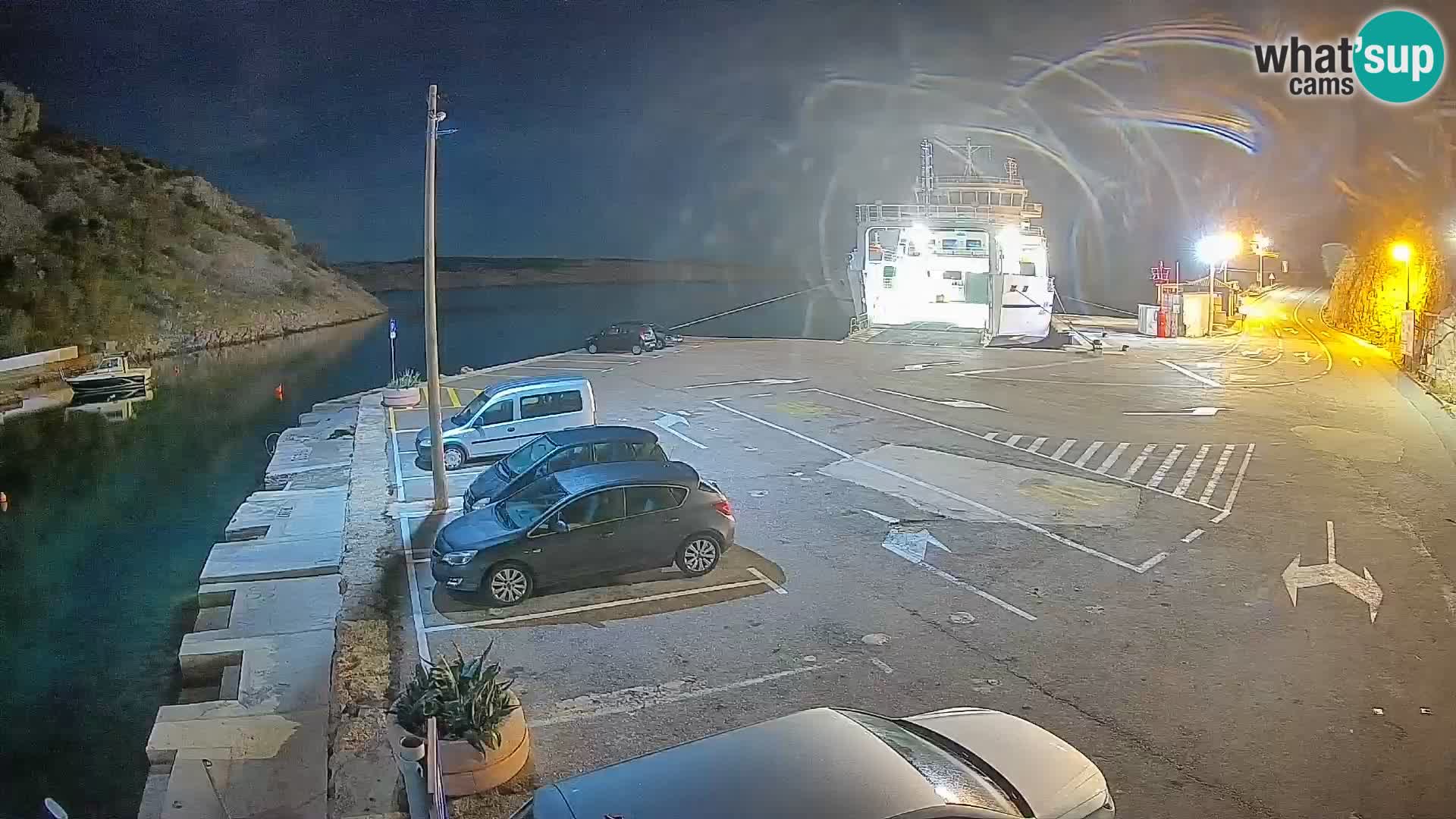 Webcam port de ferry de Prizna – vers l’île de Pag