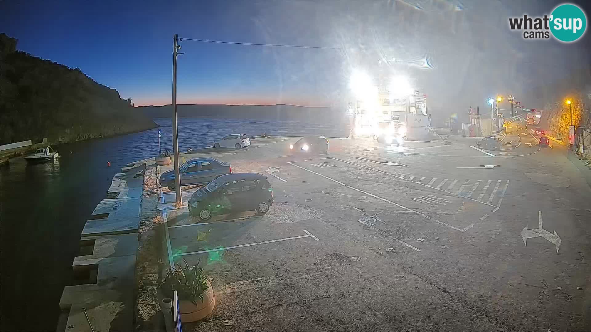 Webcam Prizna ferry port to Pag island