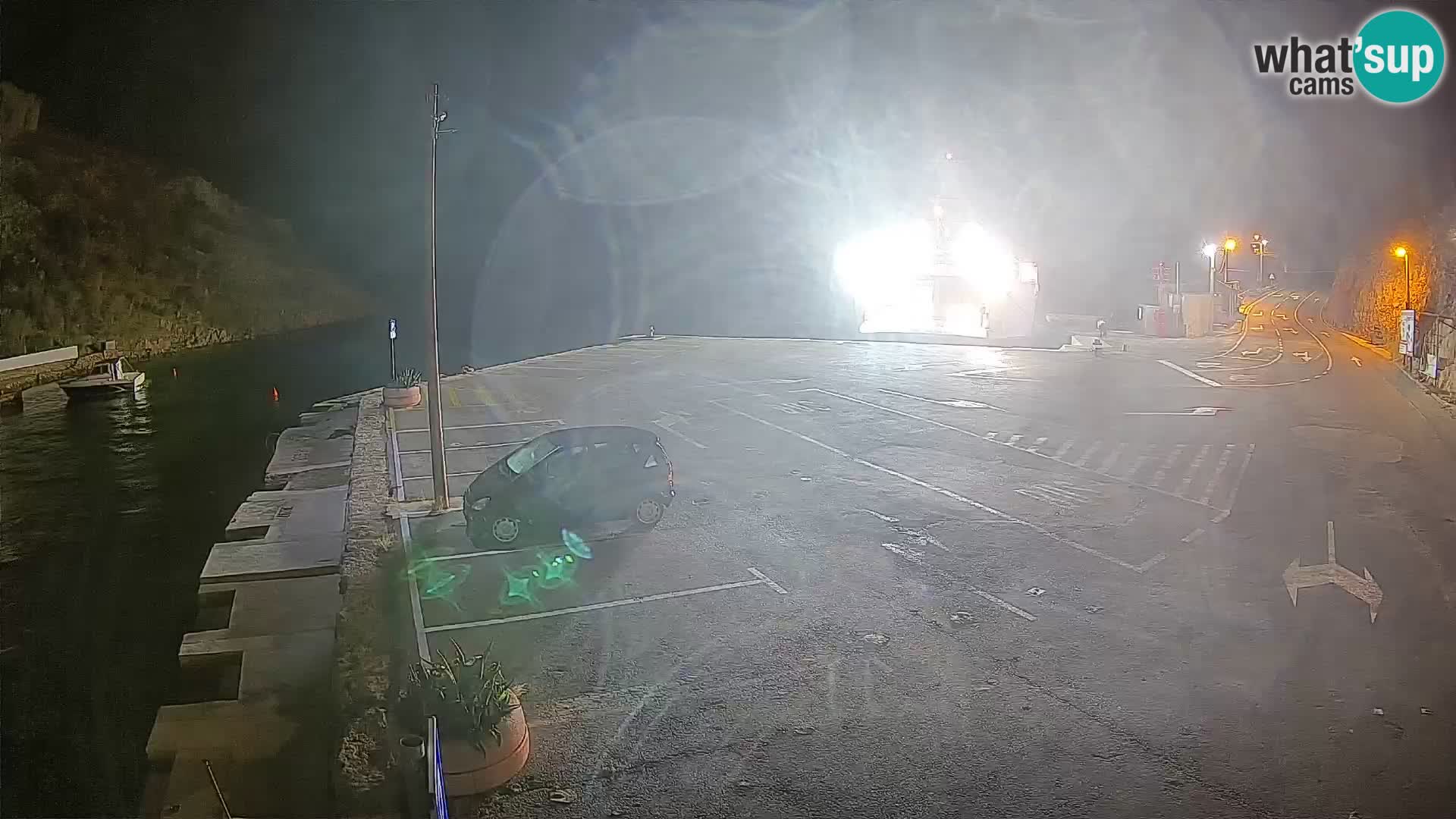 Webcam Prizna ferry port to Pag island