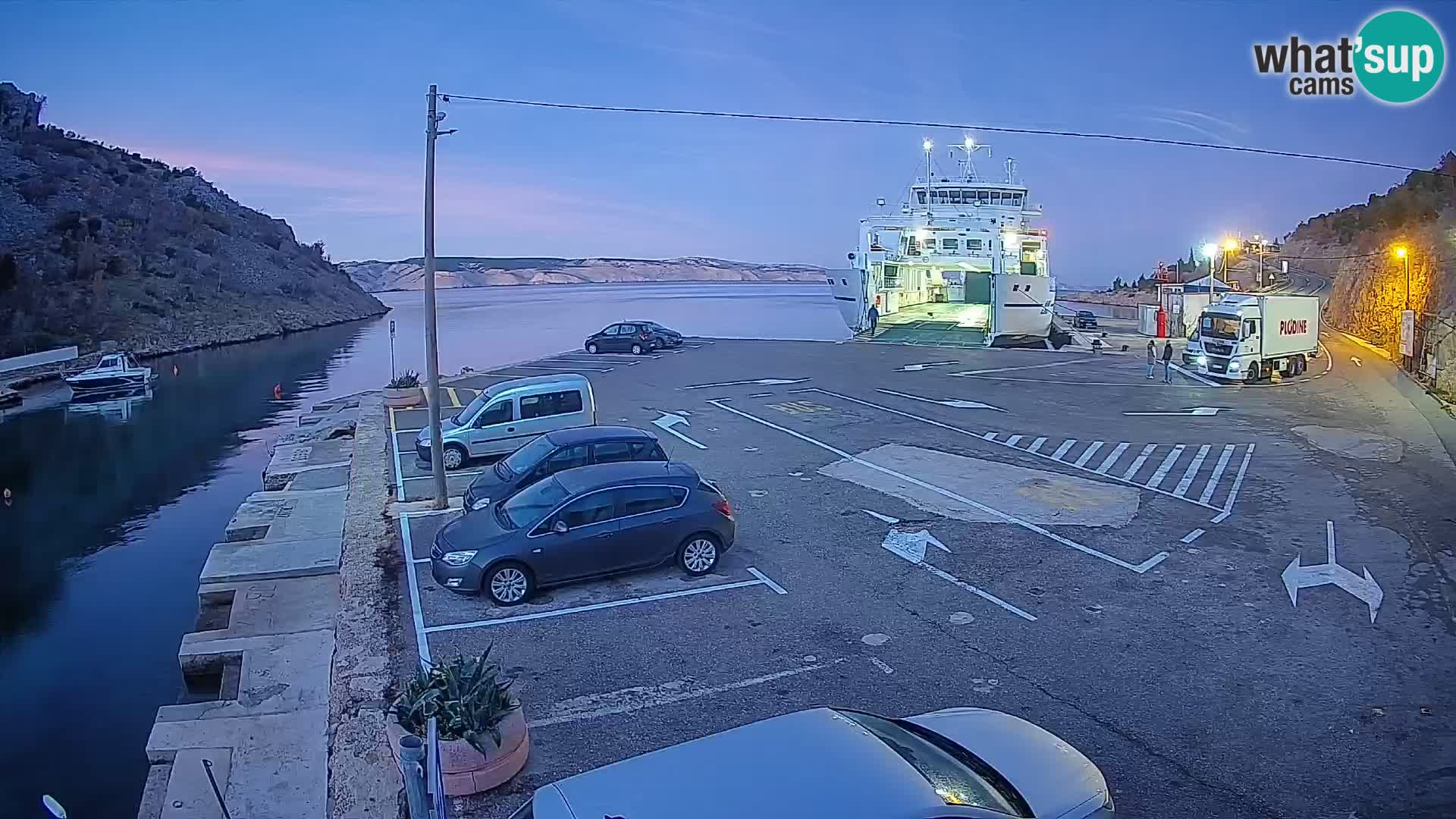 Webcam porto traghetti di Prizna – per l’isola di Pag