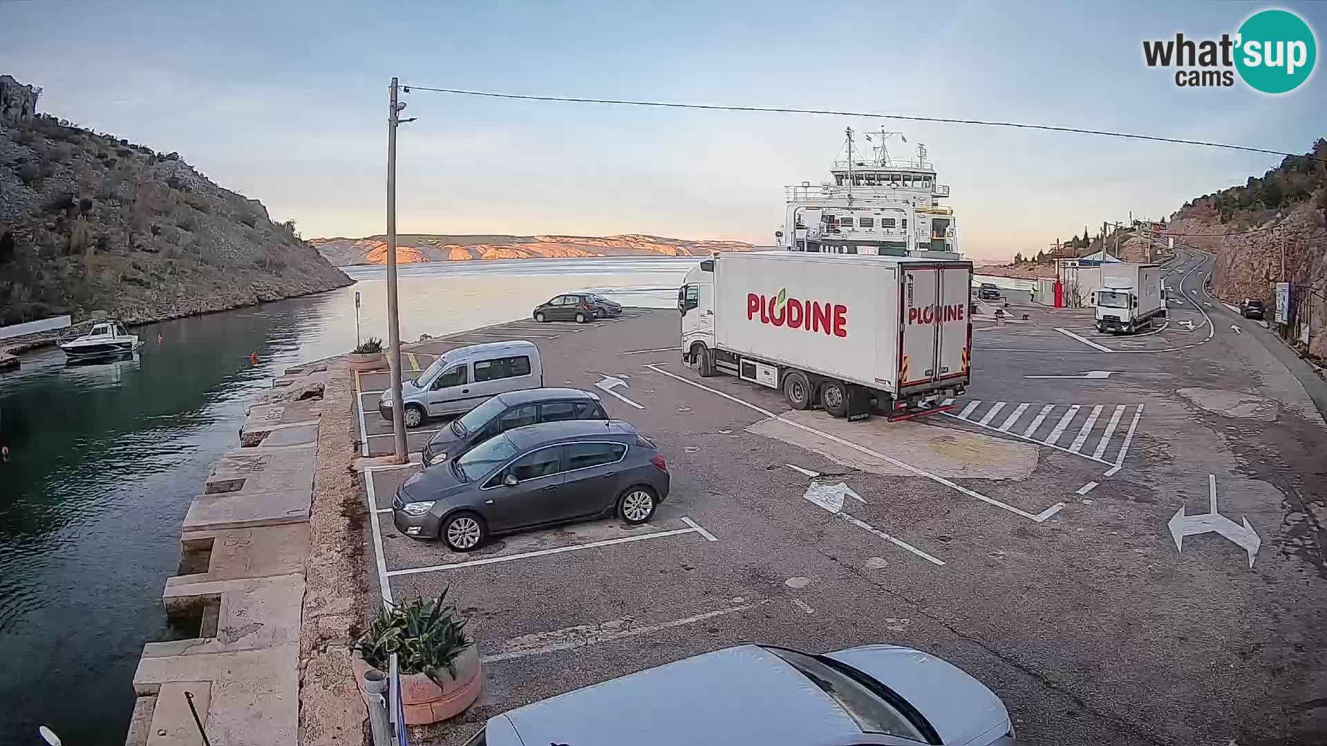 Webcam porto traghetti di Prizna – per l’isola di Pag