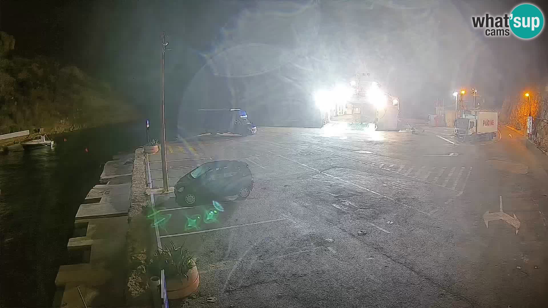 Webcam Fährhafen Prizna – zur Insel Pag