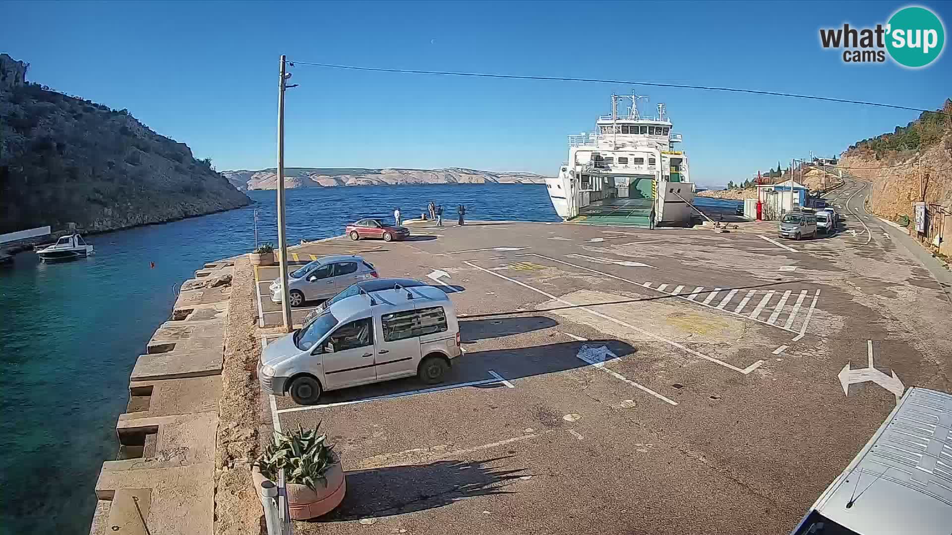 Webcam Prizna ferry port to Pag island