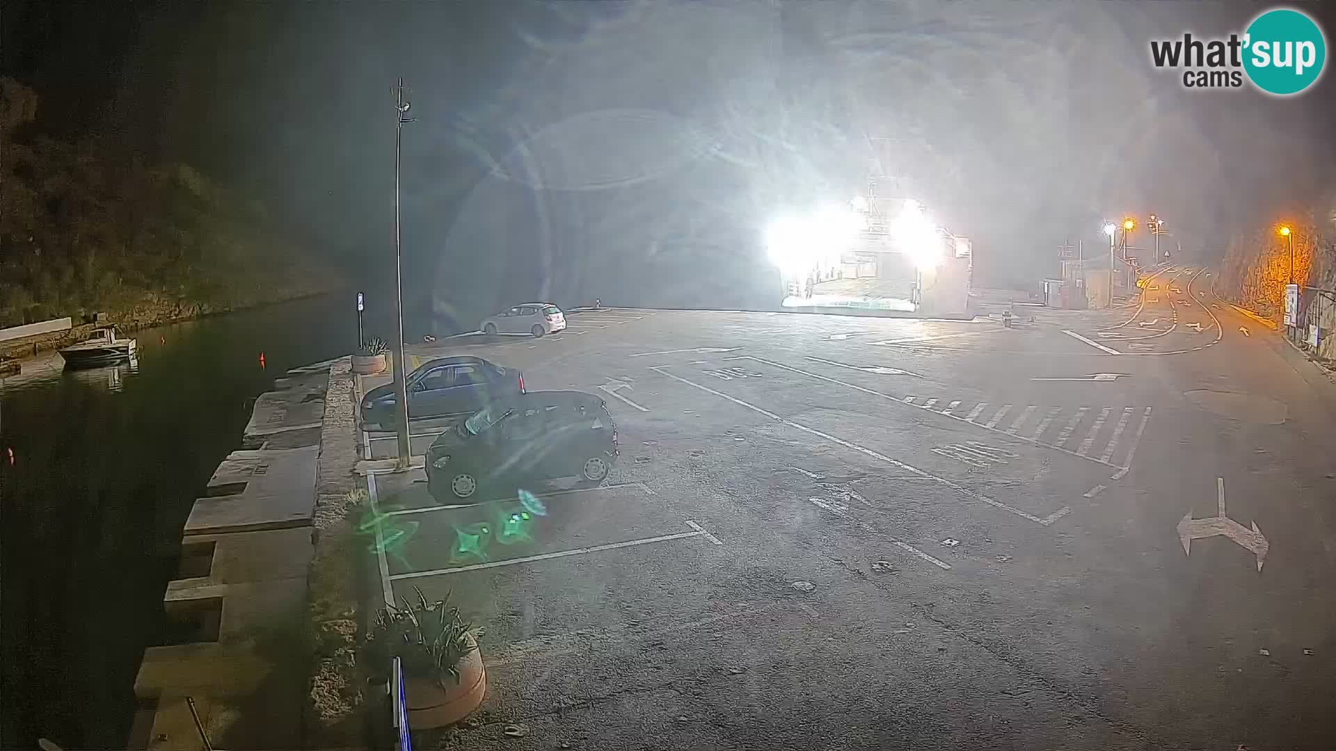 Webcam port de ferry de Prizna – vers l’île de Pag