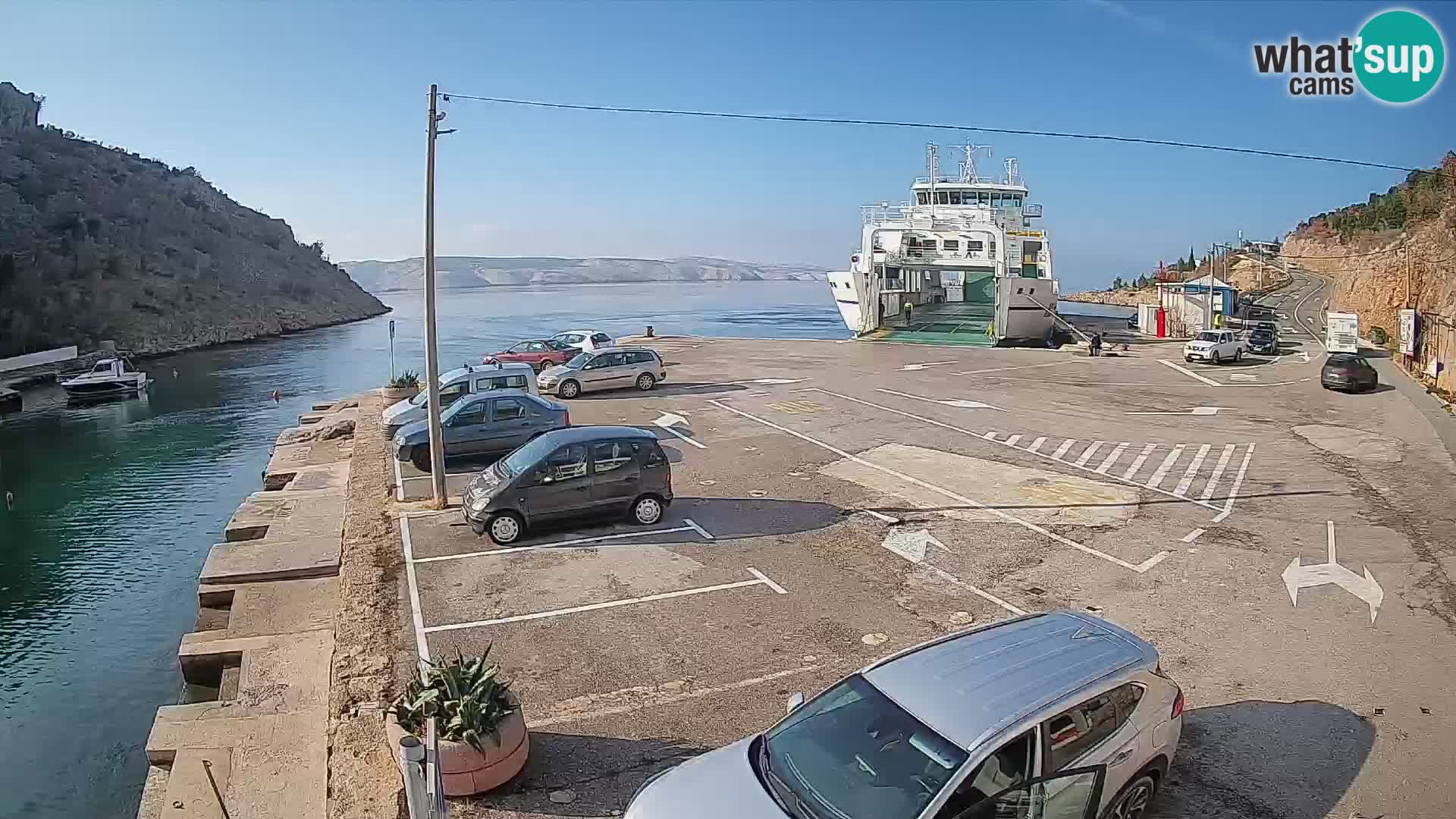 Webcam Prizna ferry port to Pag island