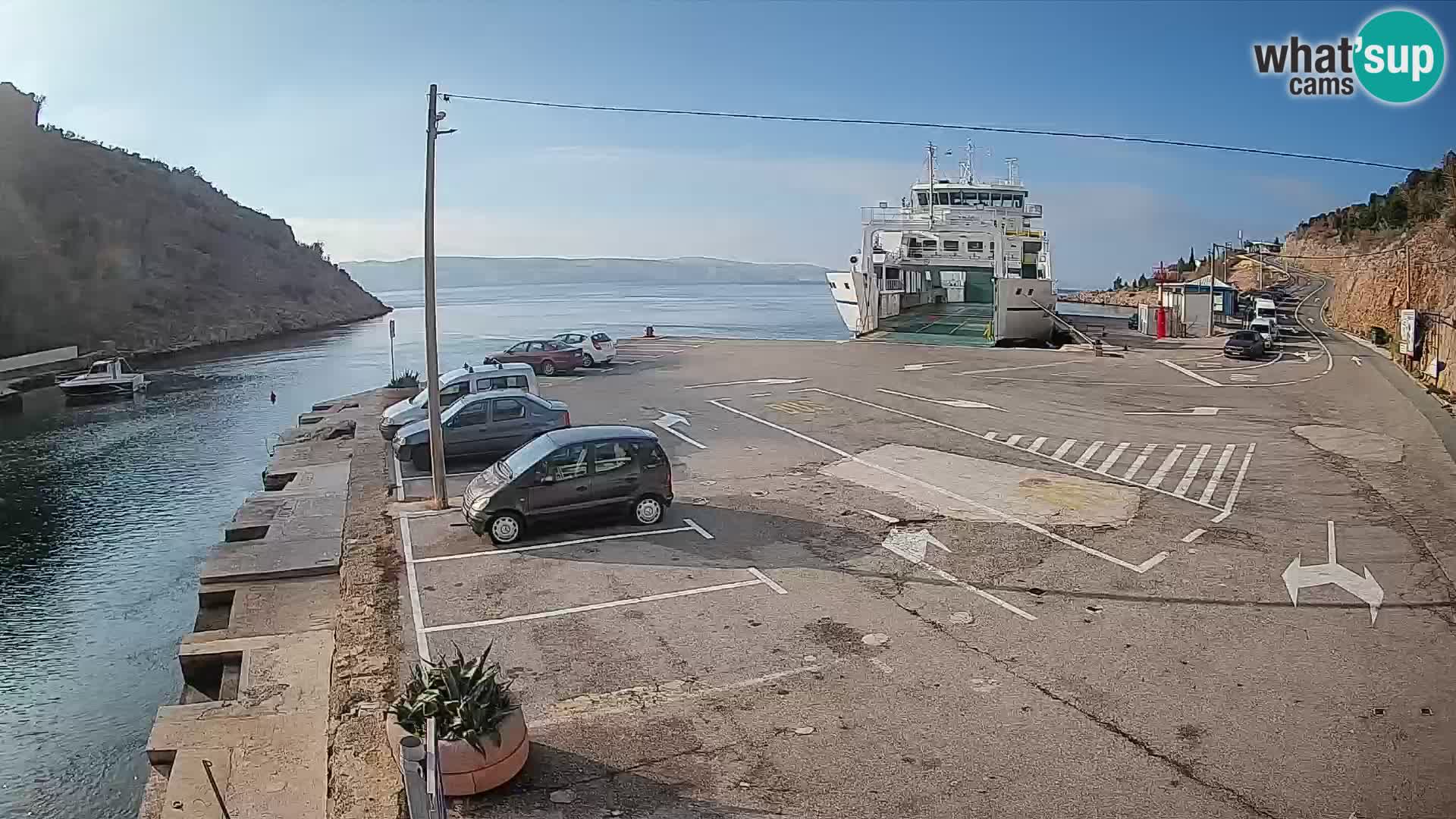 Webcam Prizna ferry port to Pag island