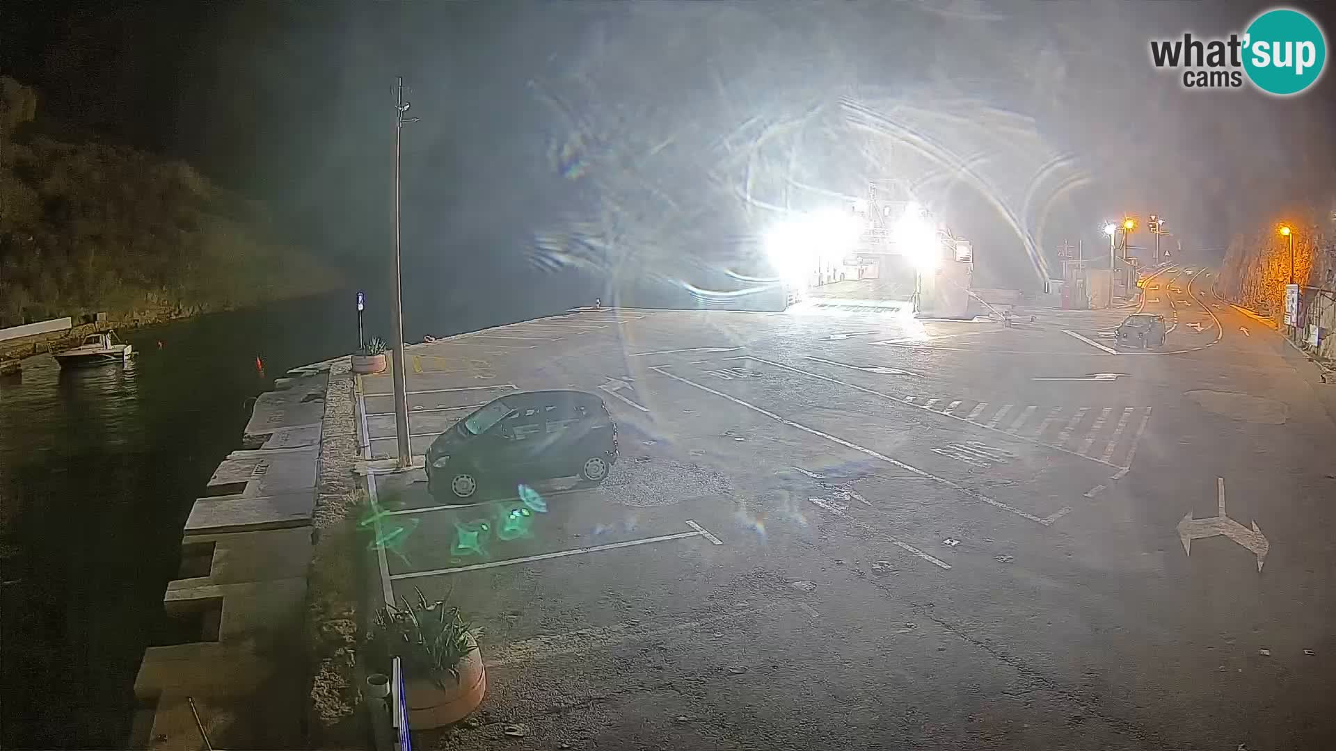 Webcam Prizna ferry port to Pag island