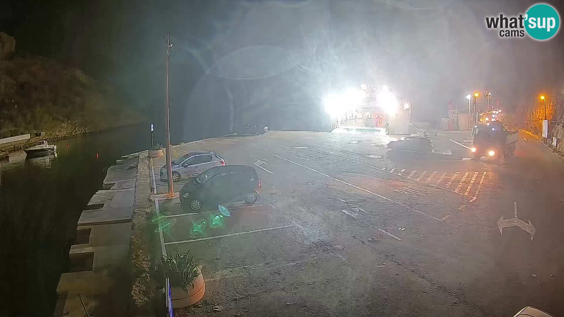 Webcam Prizna ferry port to Pag island