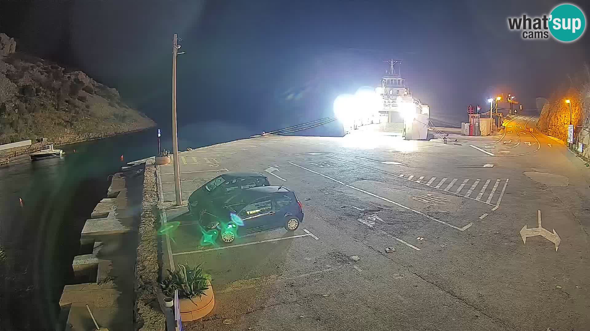 Webcam Prizna ferry port to Pag island